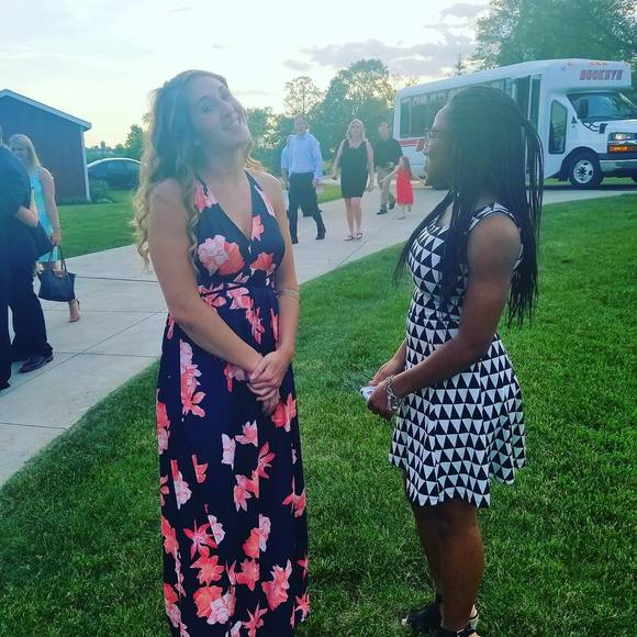 Meet your Posher, Kelsey - Picture 1 of 1